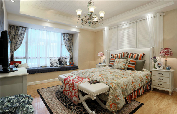 沈陽裝修公司90平米兩室「地中?！寡b修風(fēng)格案例圖