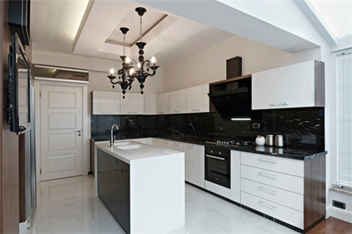 綠港裝飾沈陽裝修公司談?wù)剰N房開放式好還是封閉式好